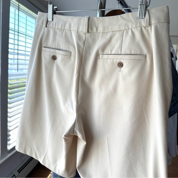 Banana Republic Bermuda shorts, high waisted, stretch polyester blend - Picture 8 of 11